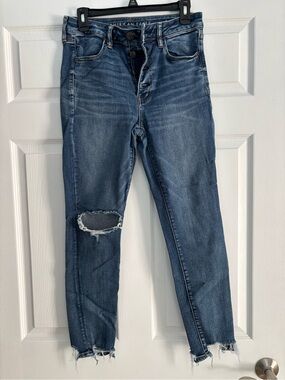 American Eagle High-Rise Distressed Skinny Jeans - Blue